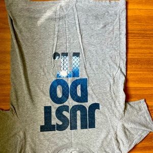 Nike tee
